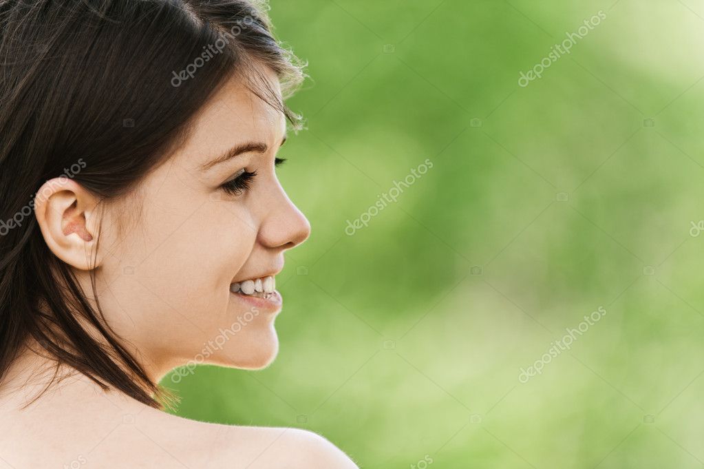 portrait pretty darkhaired naked girl smiling background summer green park