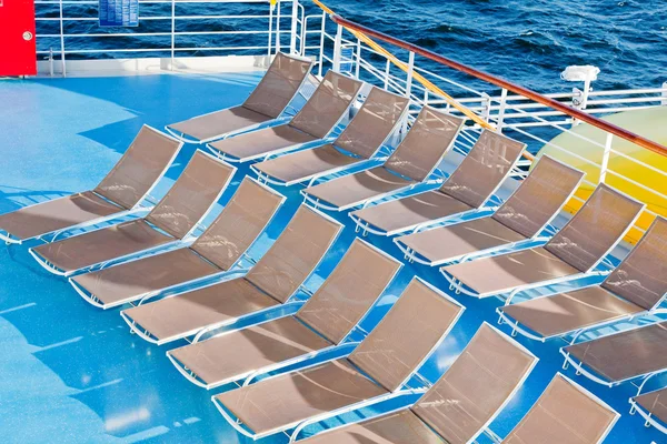 Outdoor relaxation area on cruise liner — Stock Photo #7218266
