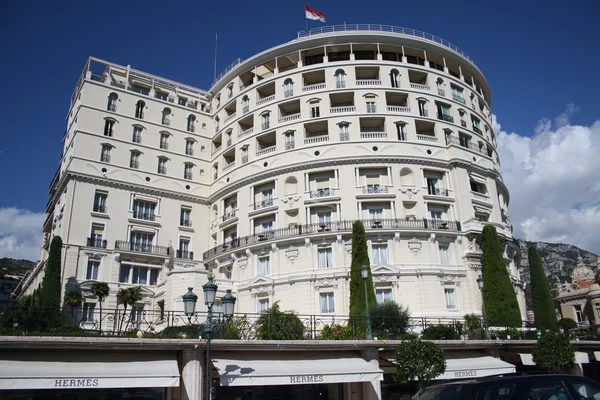 Building state institutions in Monaco