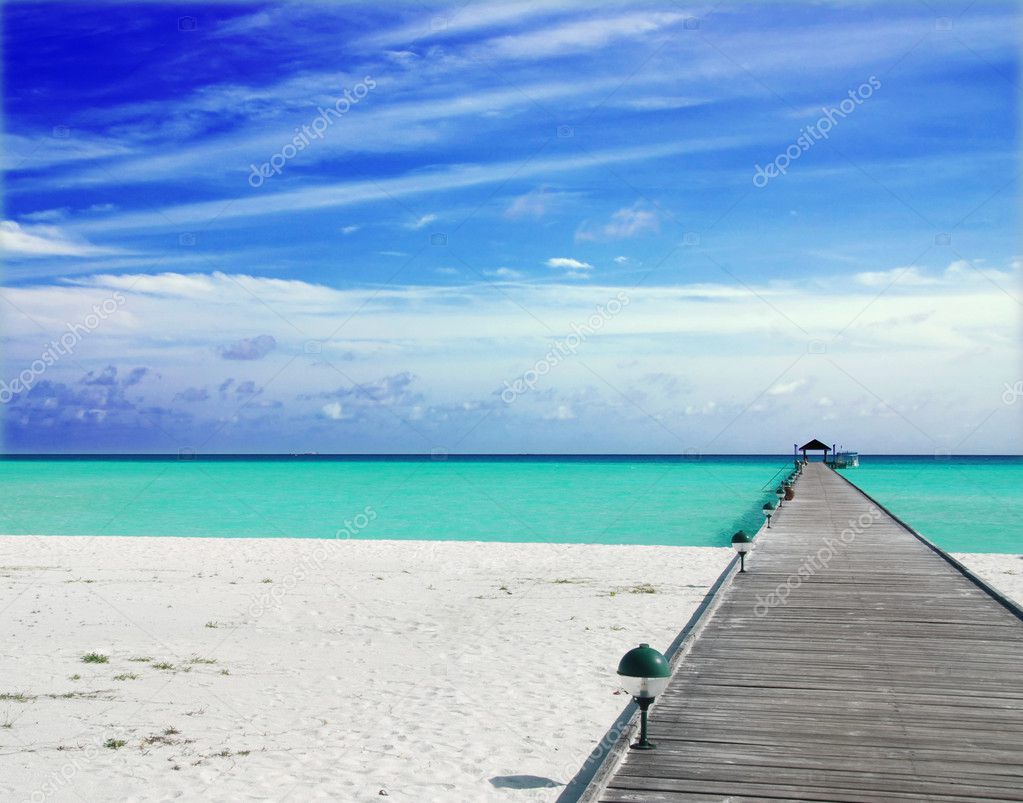 maldives jetty