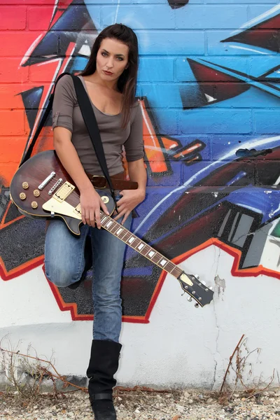 Graffiti Guitarist
