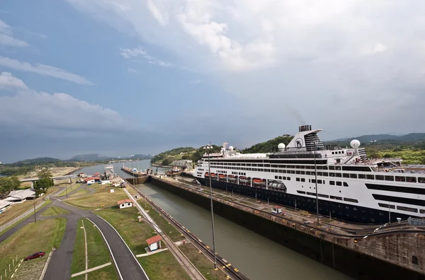 Miraflores locks Panama canal