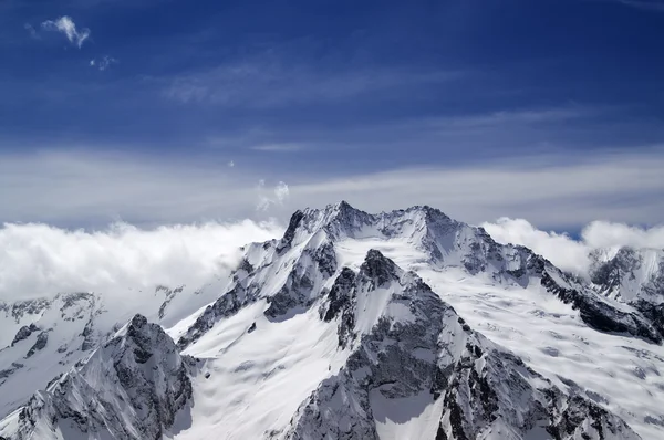 Magas hegyek, felhő — Stock Fotó