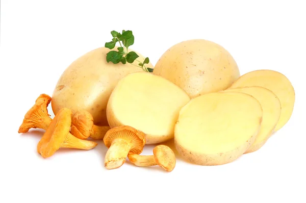 与马铃薯蘑菇 — 图库照片
