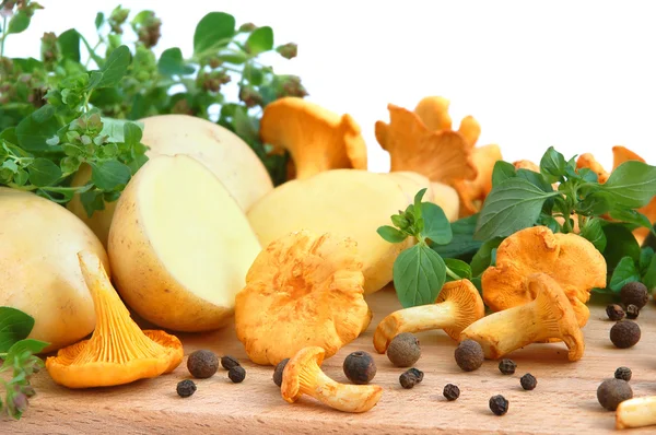 Mushrooms with potatos — Stock Photo, Image
