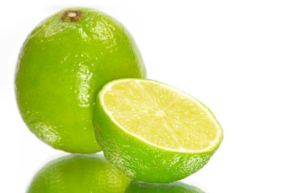 Limão em um branco — Fotografia de Stock