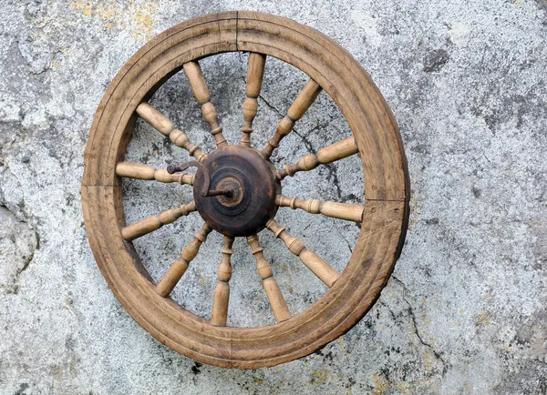 Old Spinning Wheel — Stock Photo, Image