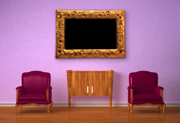 木製コンソールと紫のインテリアのモダンなフレームを持つ 2 つの豪華な椅子 — ストック写真