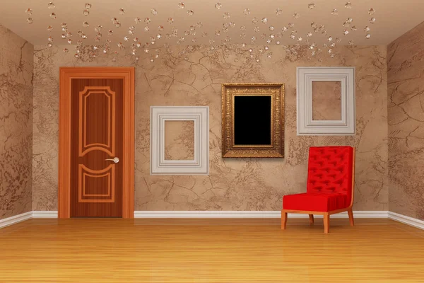 Chambre vide avec porte, chaise rouge et trois cadres photo — Photo
