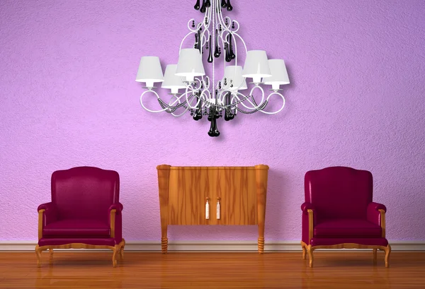 Dos sillas de lujo con consola de madera y lámpara de araña en el interior de color púrpura —  Fotos de Stock