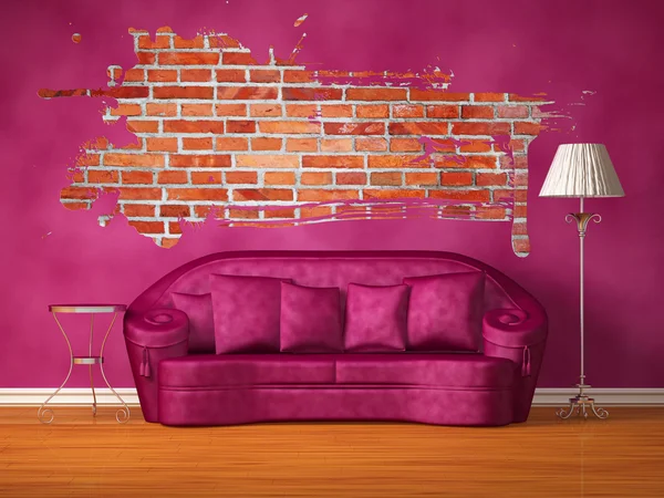 Purple couch with table, standard lamp and splash hole in purple interior — Stock Photo, Image