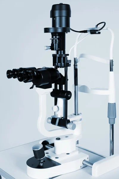 Modernes Mikroskop — Stockfoto
