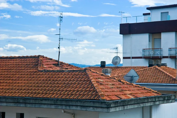 Sobre telhados — Fotografia de Stock