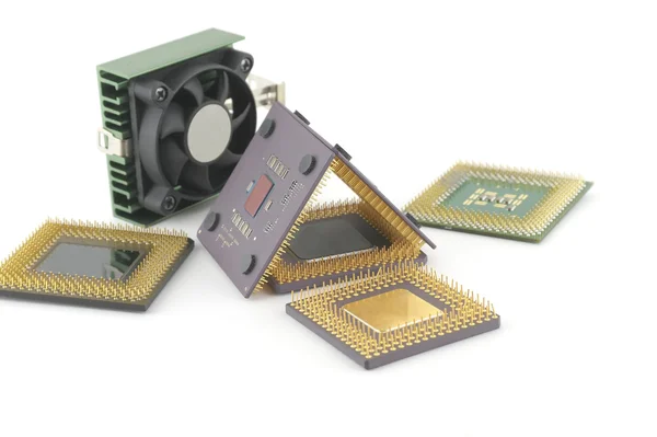 Gamla mikroprocessorer med fläkt — Stockfoto
