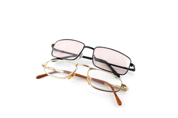 Dois óculos ópticos sobre branco — Fotografia de Stock
