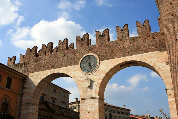 Puerta del reloj, Verona — Foto de Stock