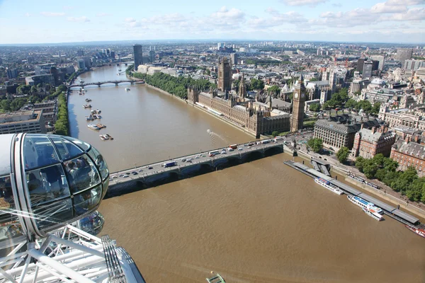 London Eye acima da cidade — Fotografia de Stock