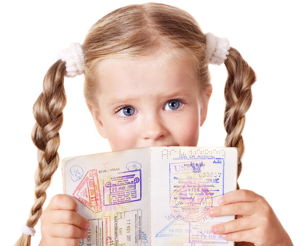 Заграничный паспорт ребенка
.