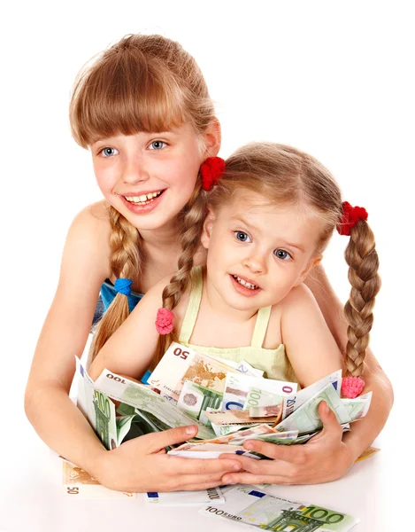 Kinder halten Haufen Geld in der Hand. — Stockfoto