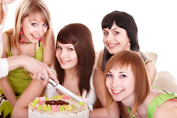 Grupo de jovens com bolo . — Fotografia de Stock
