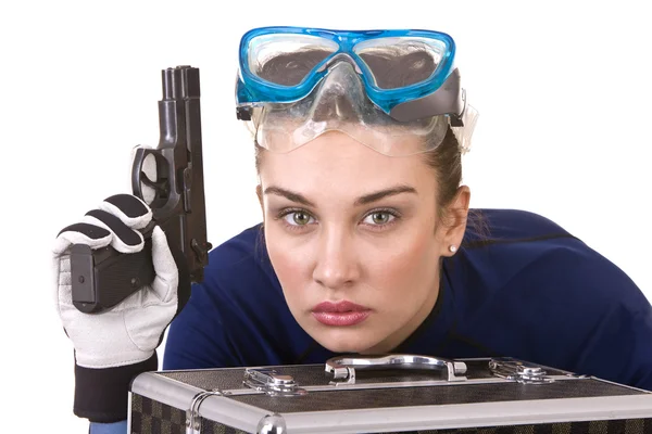 Menina em óculos e arma . — Fotografia de Stock