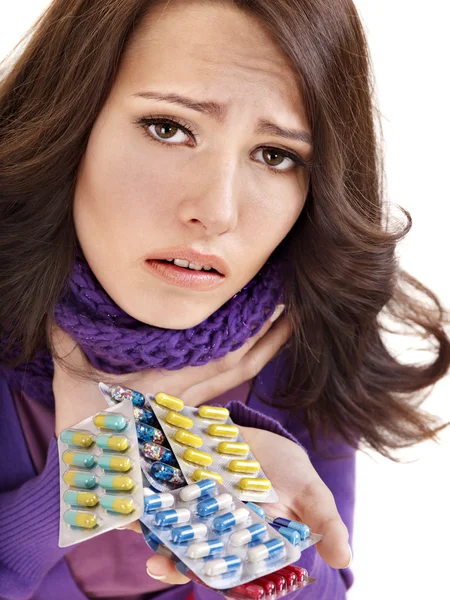 Meisje met griep nemen van pillen — Stockfoto