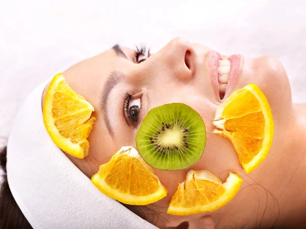 Naturalne owoce domowe twarzy maski . — Zdjęcie stockowe