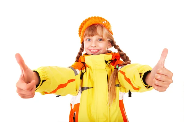 Mädchen im herbstlichen orangefarbenen Hut mit erhobenem Daumen. — Stockfoto