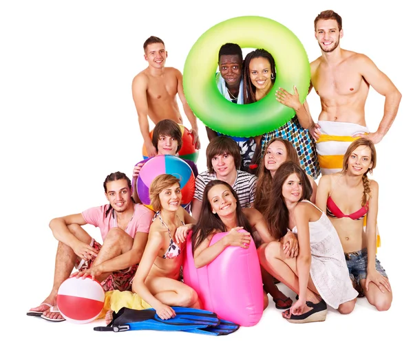 Skupina drží plážové Doplňky. — Stock fotografie