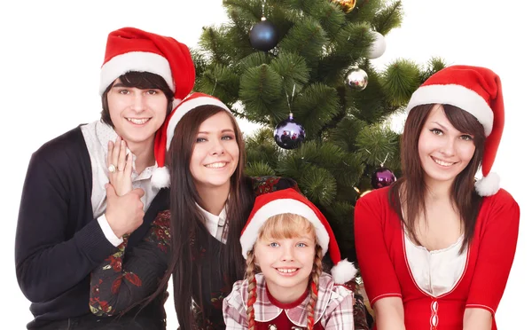 Fröhliche Gruppe mit Weihnachtsmütze . — Stockfoto