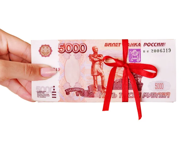 Mano femenina con dinero (Rublo ruso ). —  Fotos de Stock