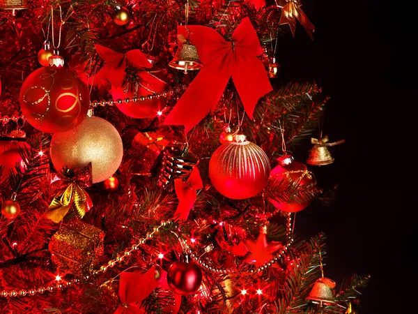 Vánoční pozadí s červeným stromem. — Stock fotografie