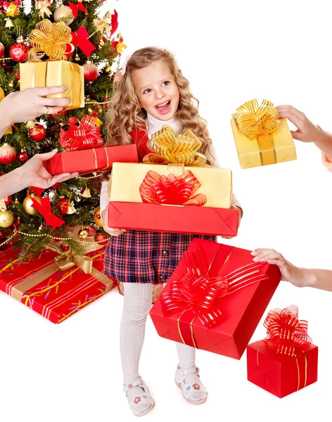 Kid with Christmas gift box. — Stock Photo, Image