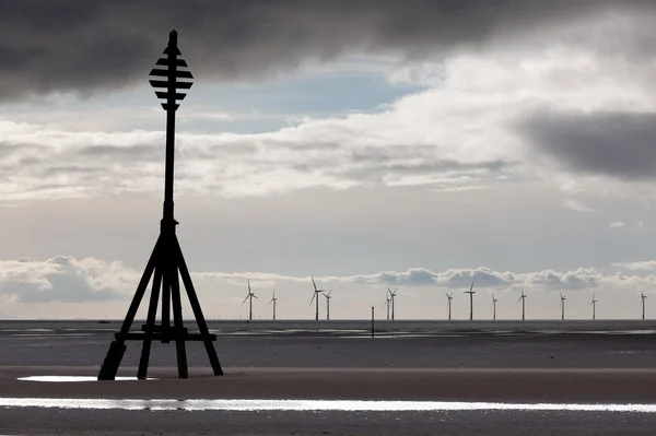Vindkraftverk i mersey — Stockfoto