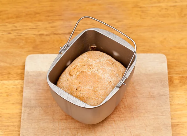 Wheat bread baked in machine — Stock Photo, Image