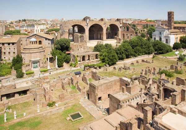 Roman forum ruins — Stock Photo, Image