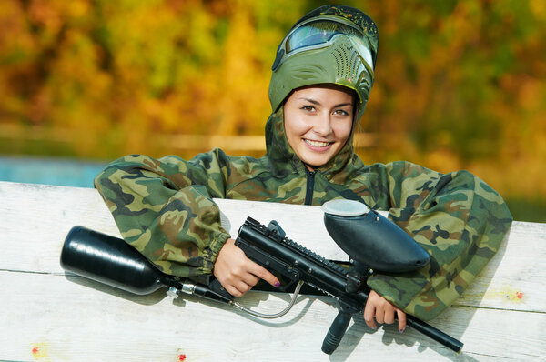 Пейнтболистка
