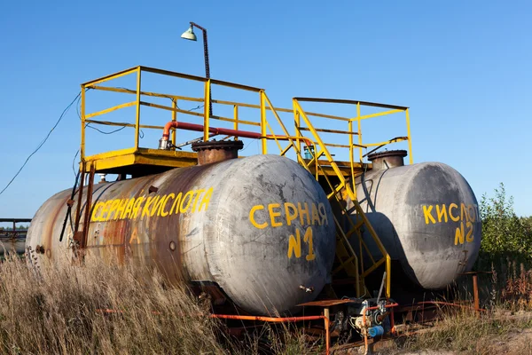 Chemical storage tank with sulfuric acid — Stock Photo, Image