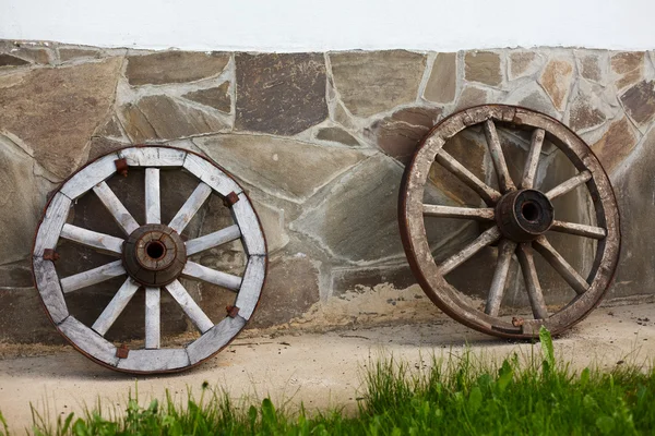Old-fashioned wagon wheels — Stock Photo, Image