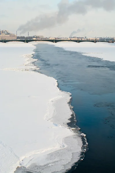 Neva zima w st. peterburg — Zdjęcie stockowe