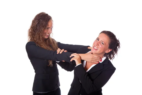 Δύο γυναικών επιχειρηματιών καταπολέμηση — Φωτογραφία Αρχείου