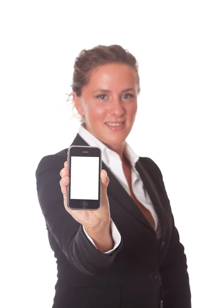 Γυναίκα των επιχειρήσεων δείχνουν το smartphone με την κενή οθόνη — Φωτογραφία Αρχείου