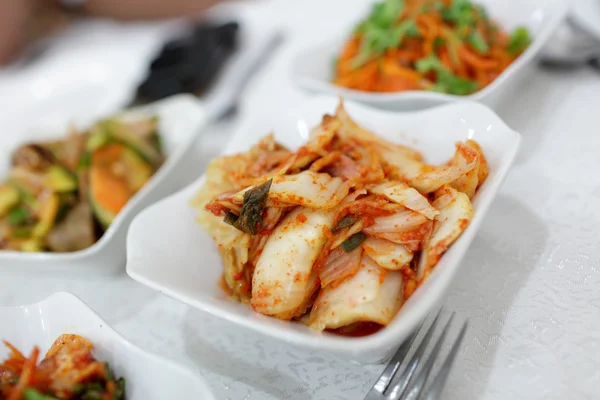 Kimchi en el plato —  Fotos de Stock