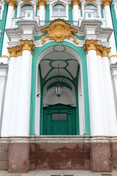 Entrada del edificio del Hermitage —  Fotos de Stock