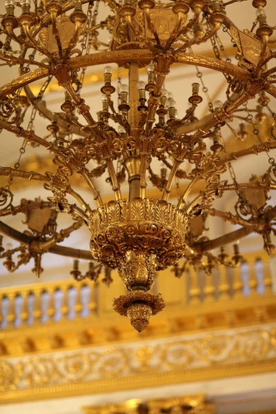 Żyrandol Herbarz Hall — Zdjęcie stockowe