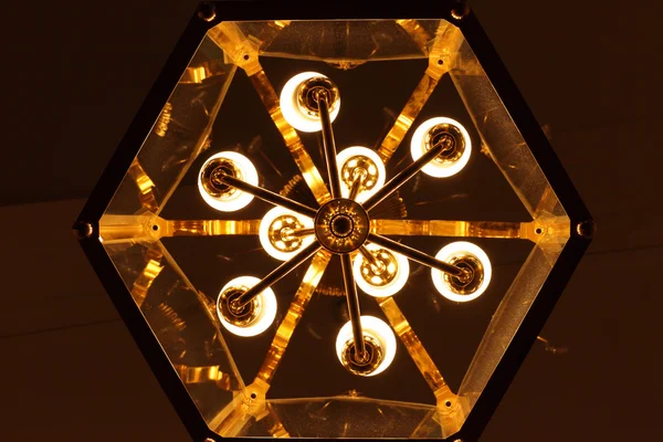 Lámpara de araña del palacio de invierno como fondo —  Fotos de Stock