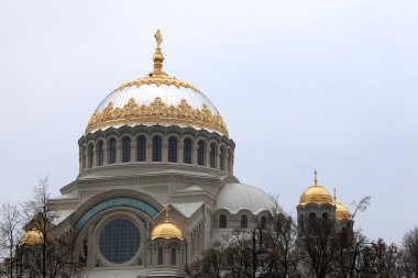 Kronstadt 'taki Aziz Niklas Katedrali.