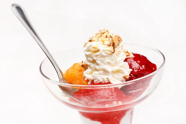 Frukt sorbet med vaniljglass — Stockfoto