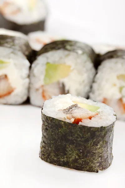 Sushi sul bianco — Foto Stock