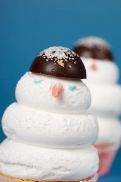 Frosted snowman dessert — Stock Photo, Image